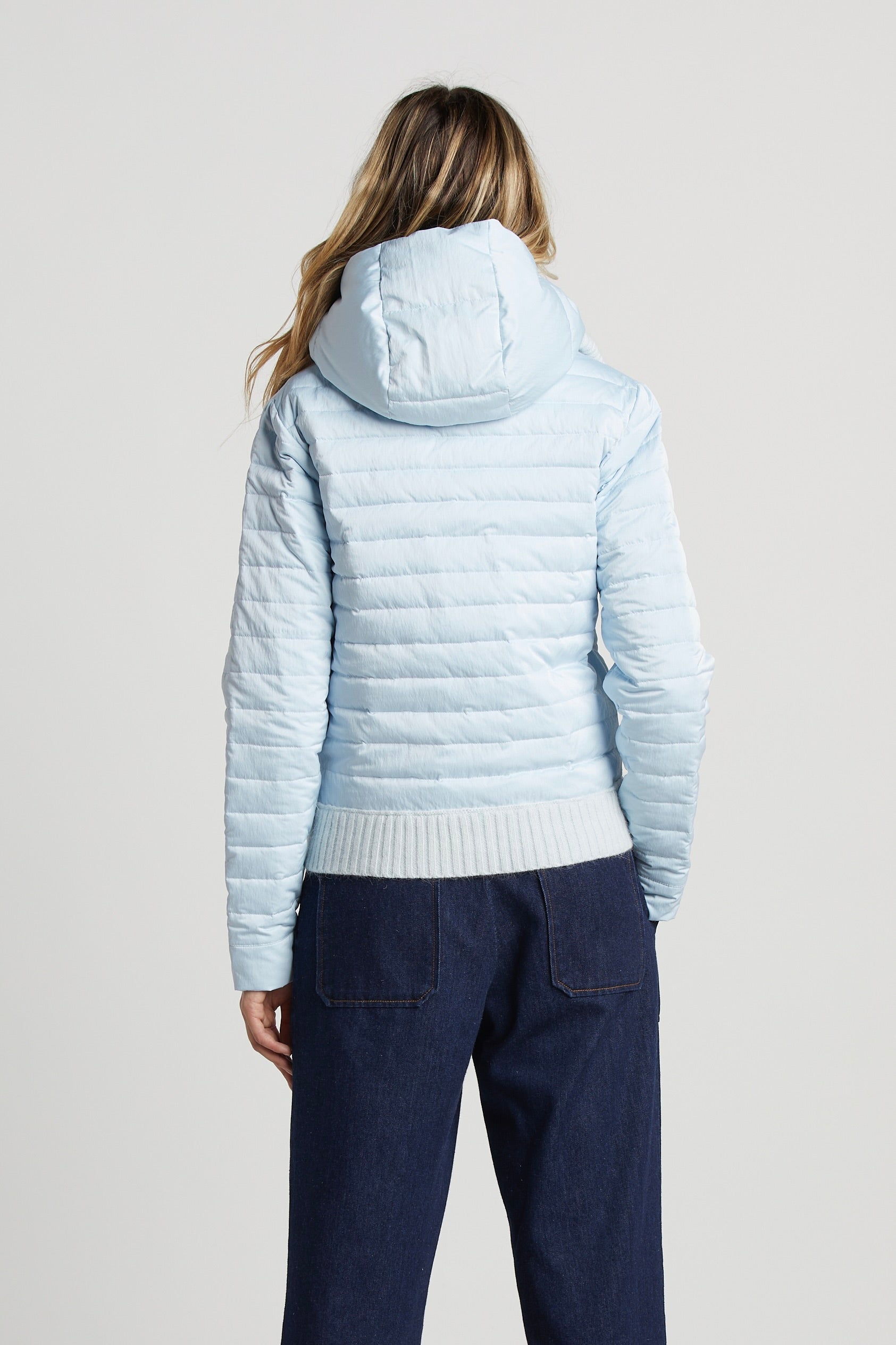 Lulu Light Weight Quilted Down Jacket w Knit Trim Details 0 XS Ice blue