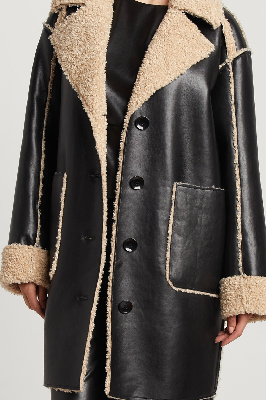 Manteau mi-long en faux shearling Sheridan